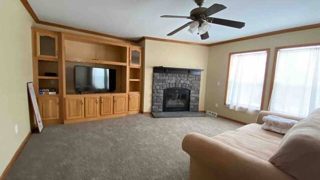 Photo of Livingroom in Gilboa