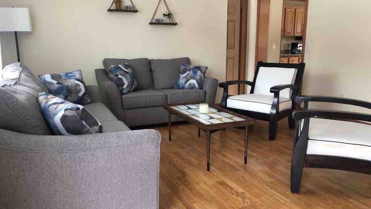 Photo of Livingroom in Gilboa