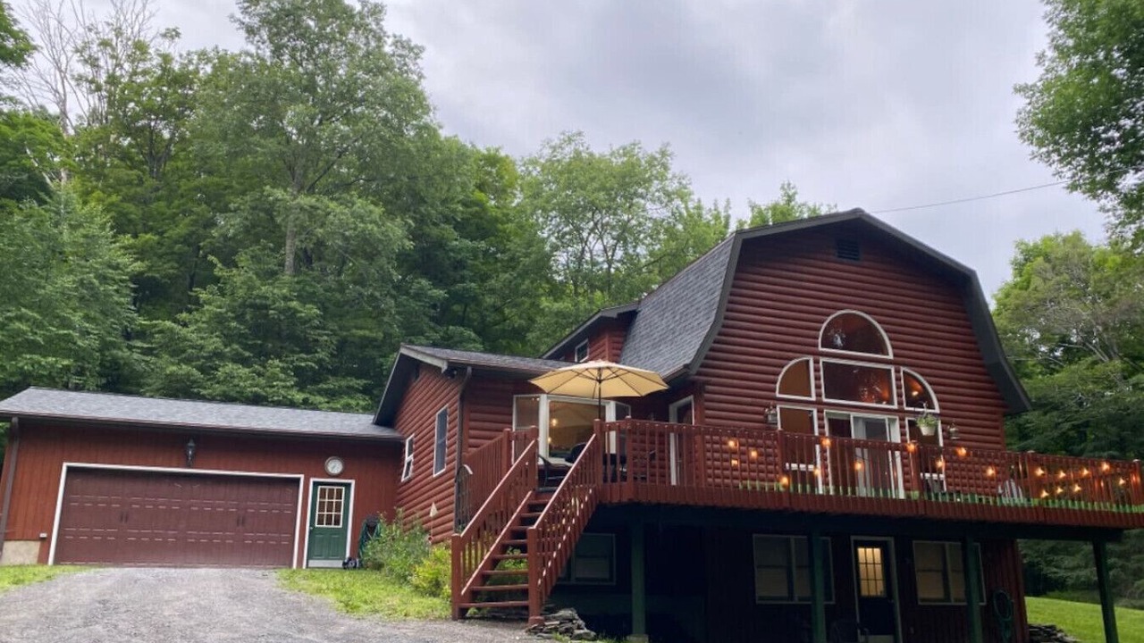 Photo of Outdoor in Roxbury