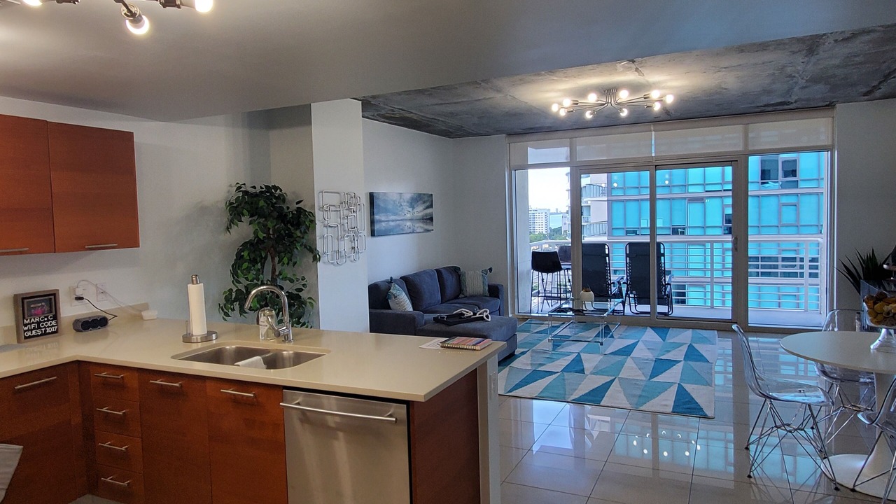 Photo of Livingroom in Midtown