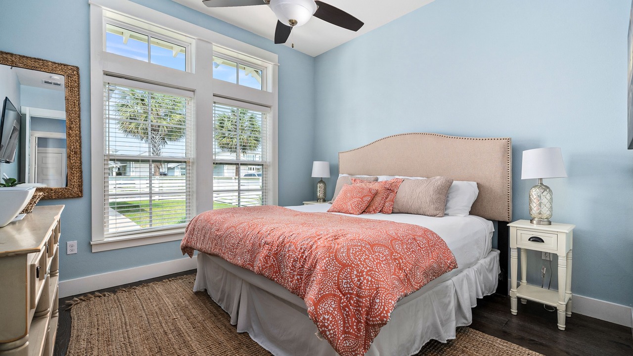 Photo of Bedroom in Rockport
