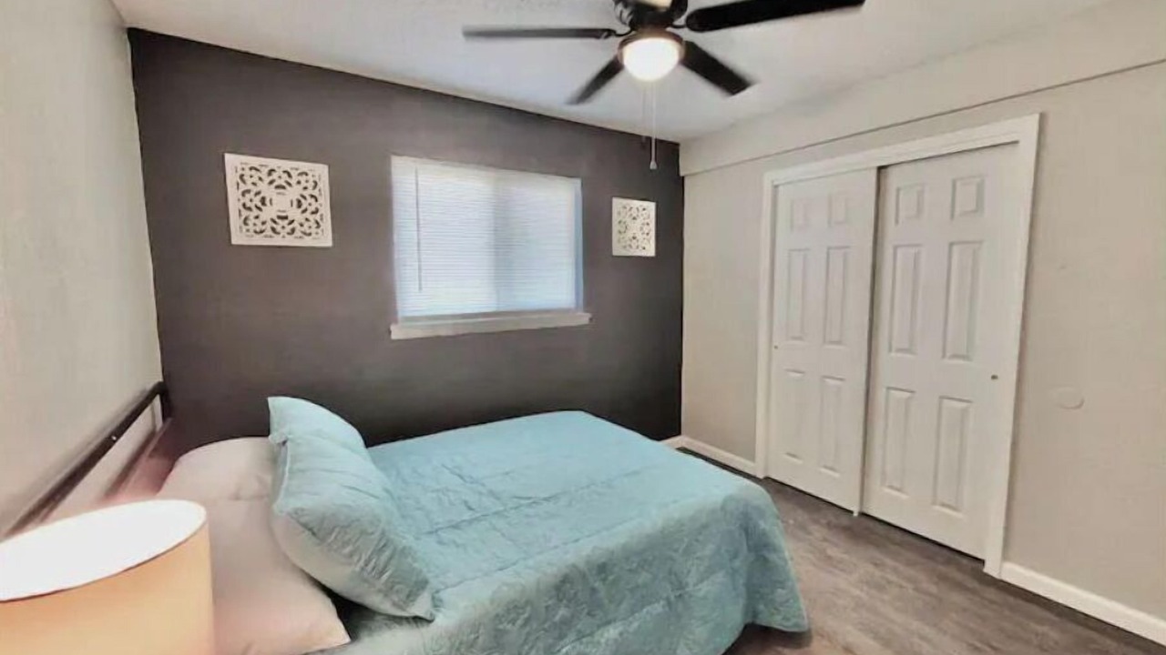 Photo of Bedroom in Biggs Field