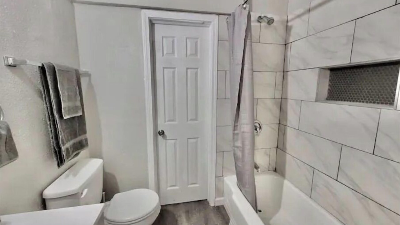 Photo of Bathroom in Biggs Field