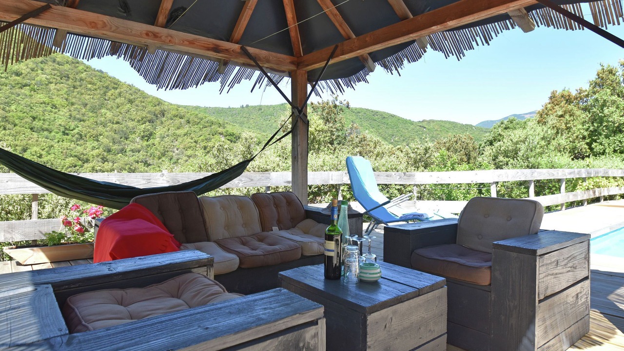 Photo of Patio Balcony in Saint-Etienne-d'Albagnan