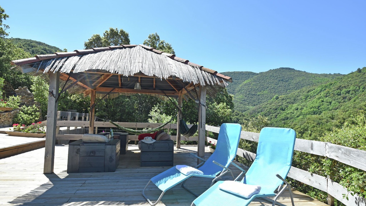 Photo of Patio Balcony in Saint-Etienne-d'Albagnan