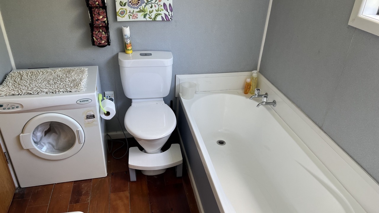 Photo of Bathroom in Algies Bay