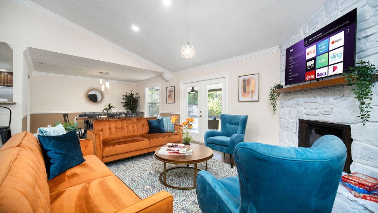 Photo of Livingroom in Sunbeam