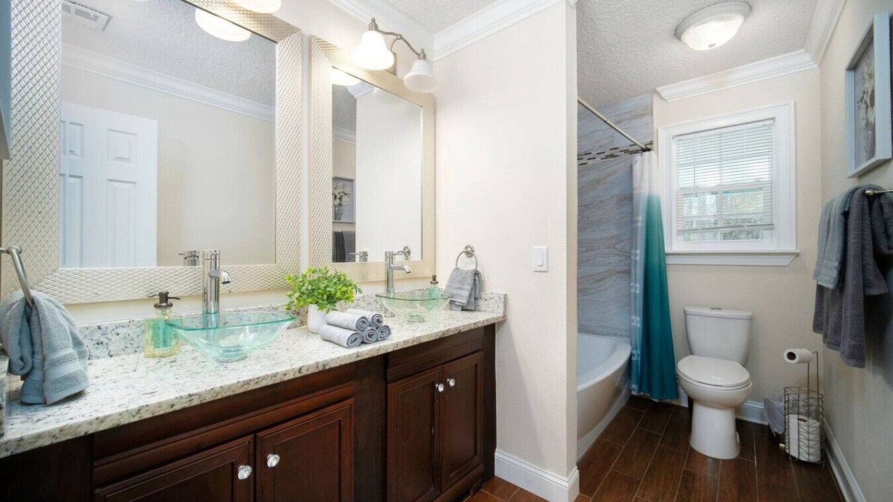 Photo of Bathroom in Sunbeam