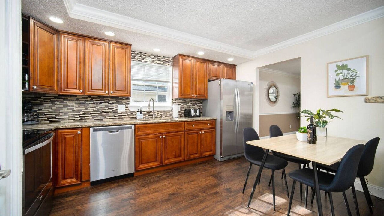 Photo of Kitchen in Sunbeam
