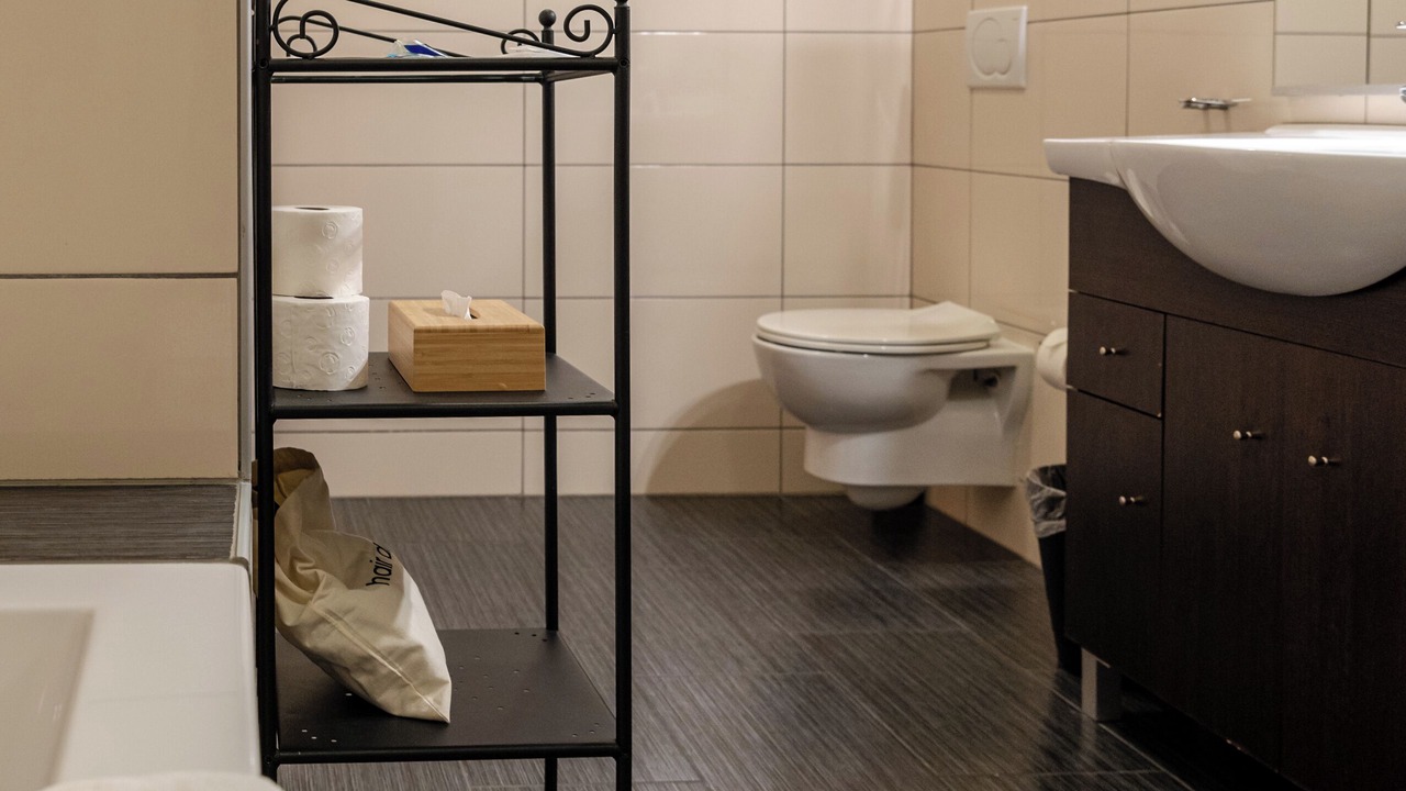 Photo of Bathroom in La Tour-de-Treme