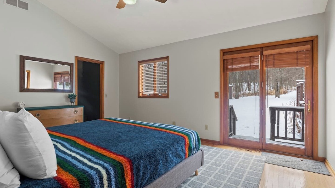 Photo of Bedroom in Canandaigua