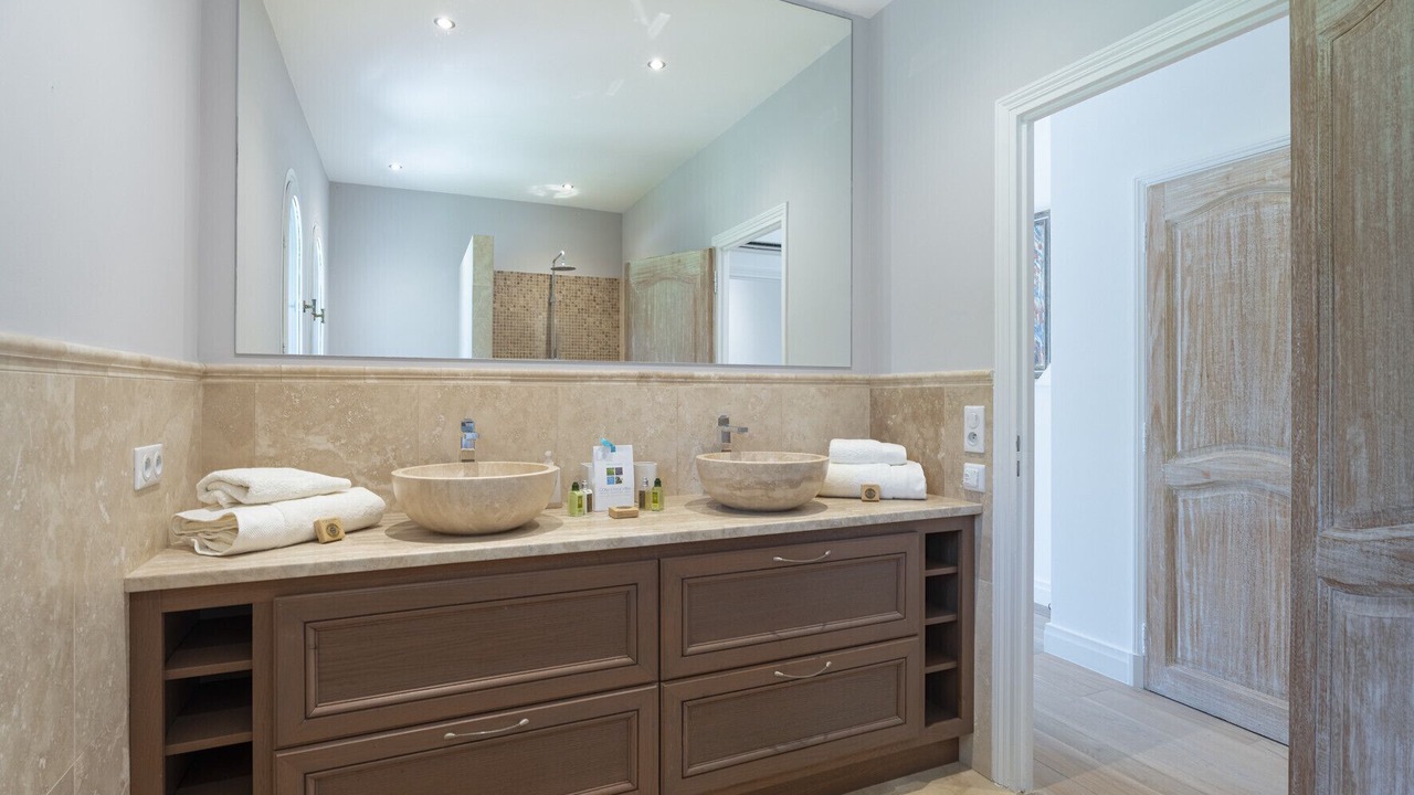 Photo of Others in Mouans-Sartoux