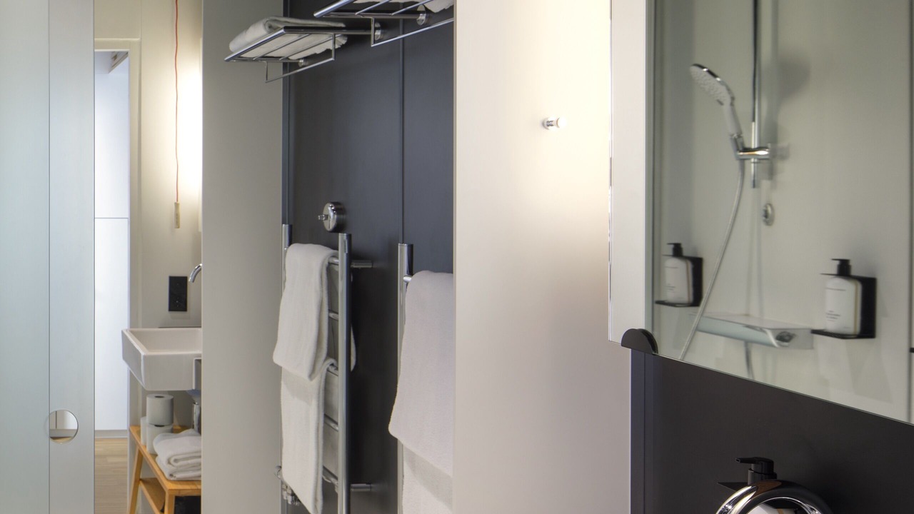 Photo of Bathroom in Batignolles
