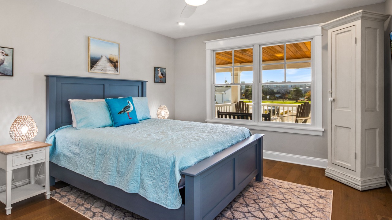 Photo of Bedroom in Avalon