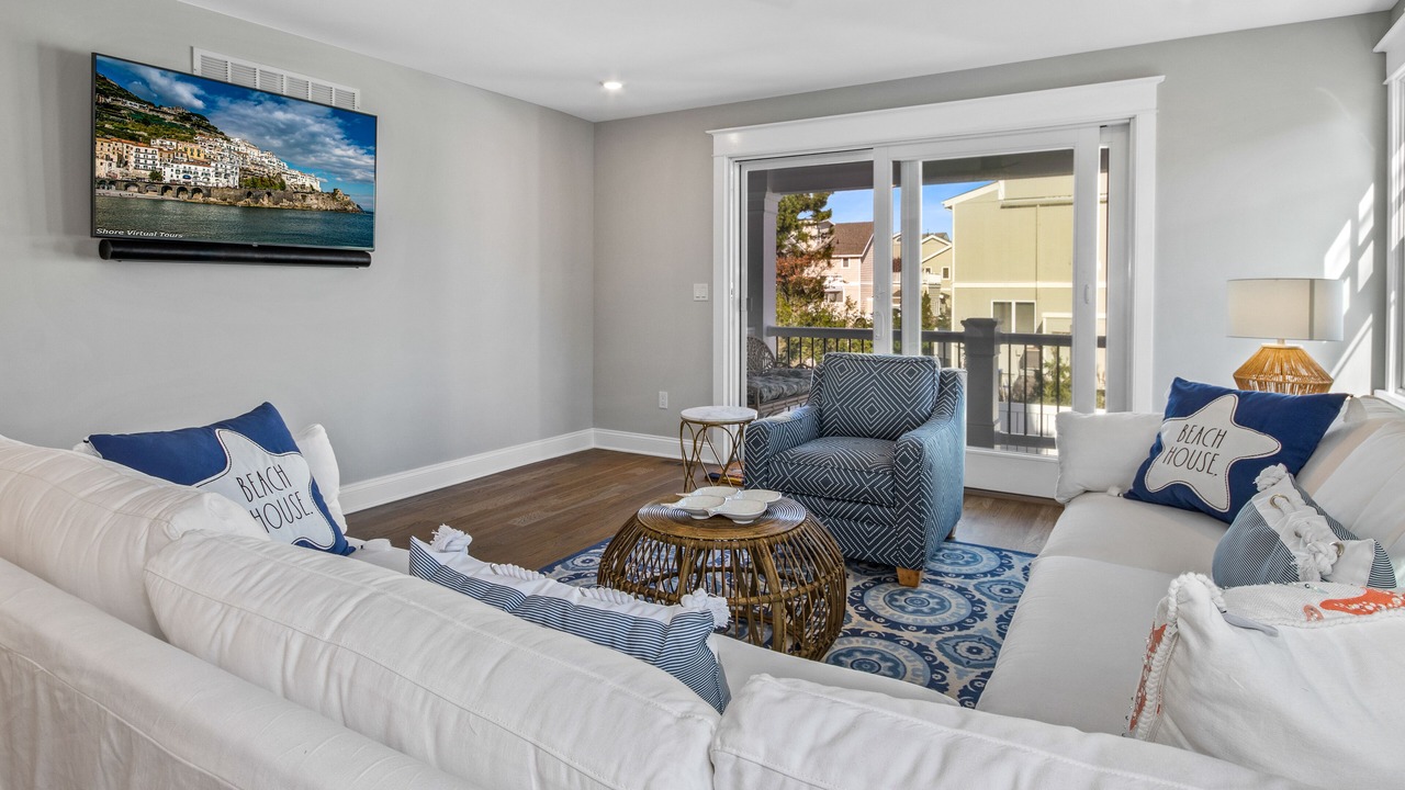 Photo of Livingroom in Avalon