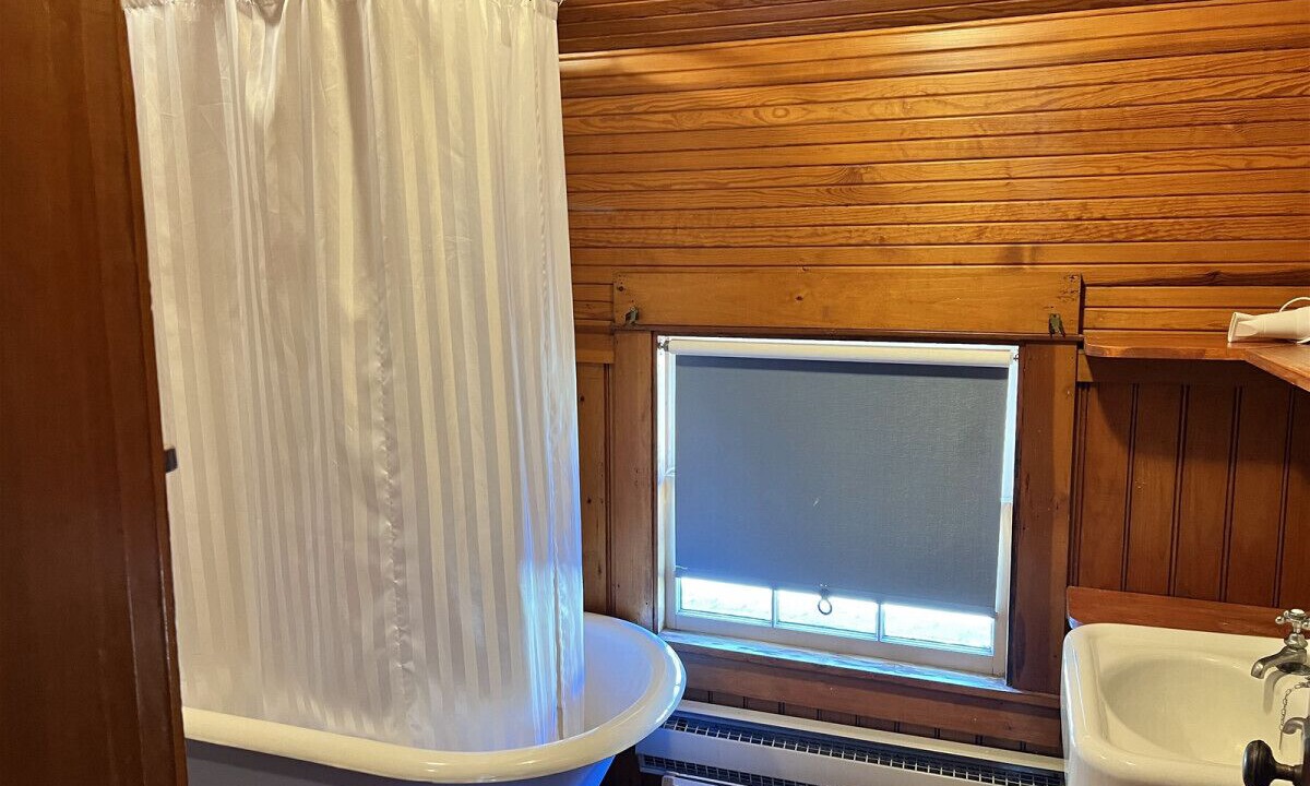 Photo of Bathroom in Ocean Point