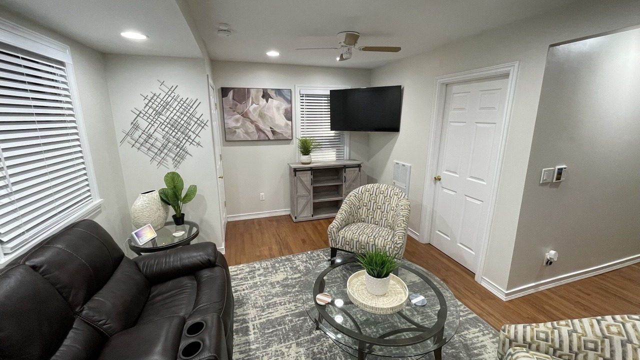 Photo of Livingroom in Detroit
