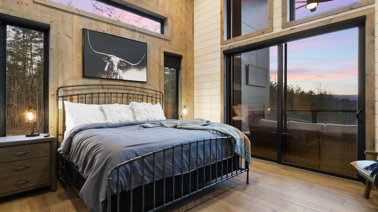 Photo of Bedroom in Cashes Valley