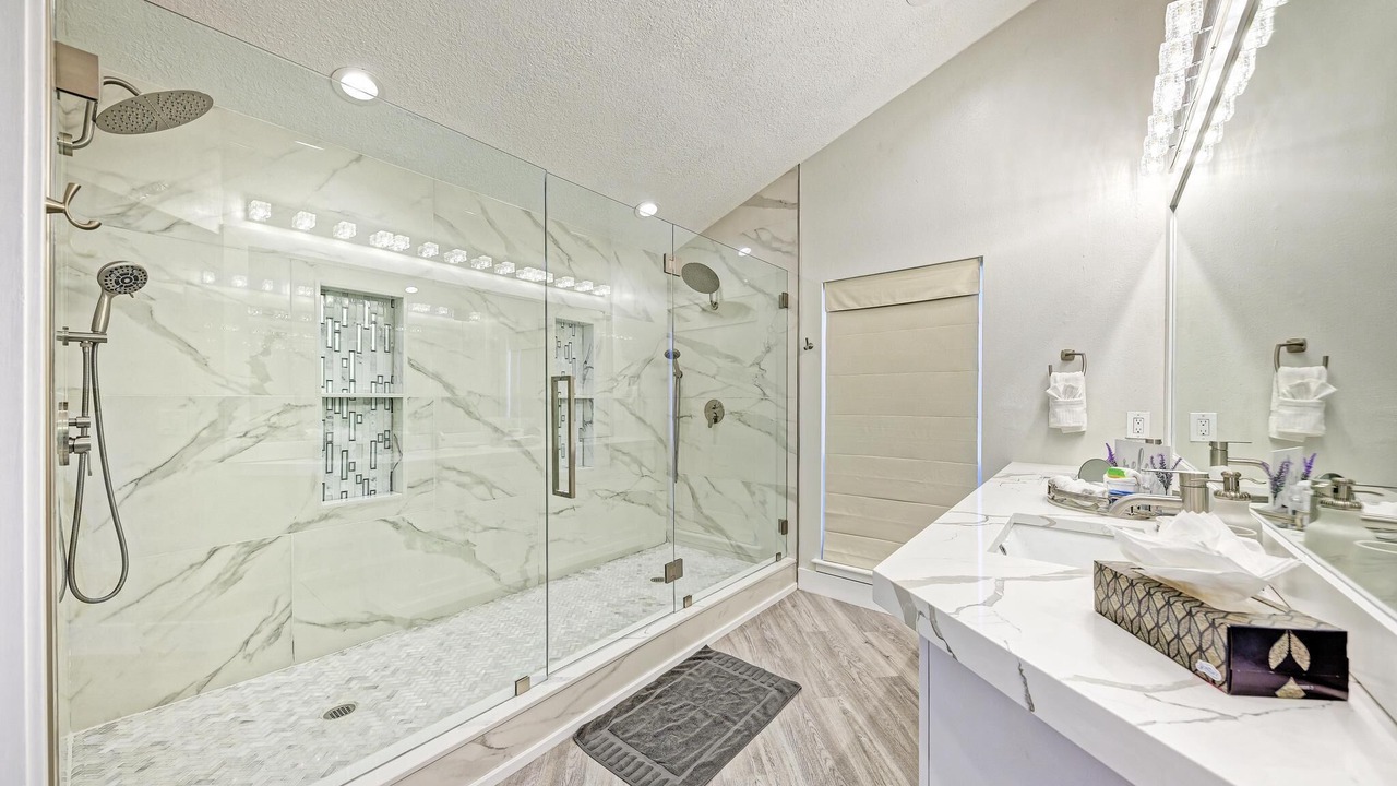 Photo of Bathroom in Palma Sola