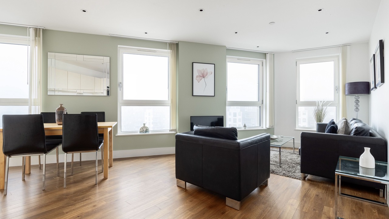 Photo of Livingroom in Highbury West