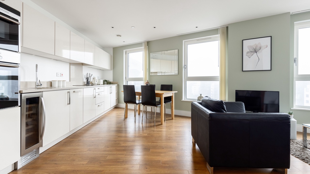 Photo of Livingroom in Highbury West