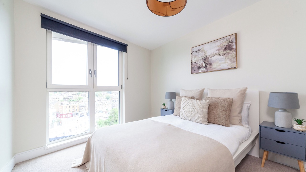 Photo of Bedroom in Highbury West