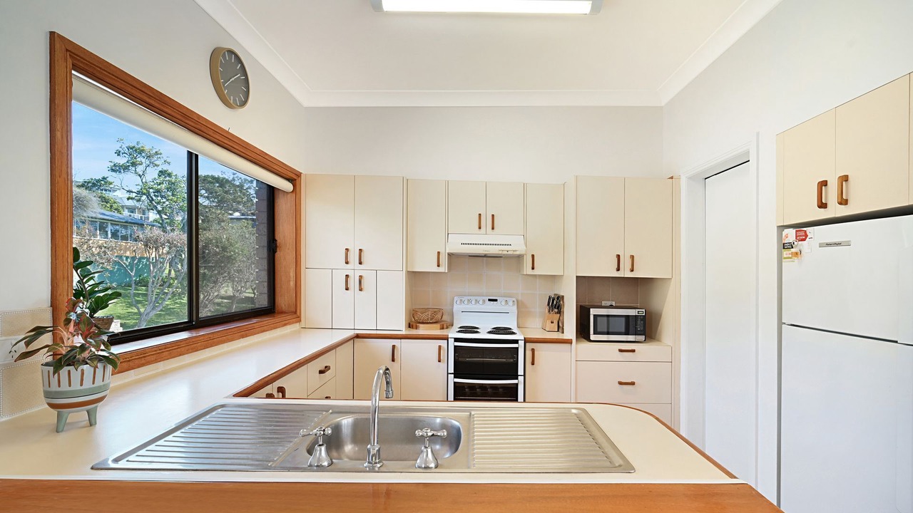 Photo of Kitchen in Black Head