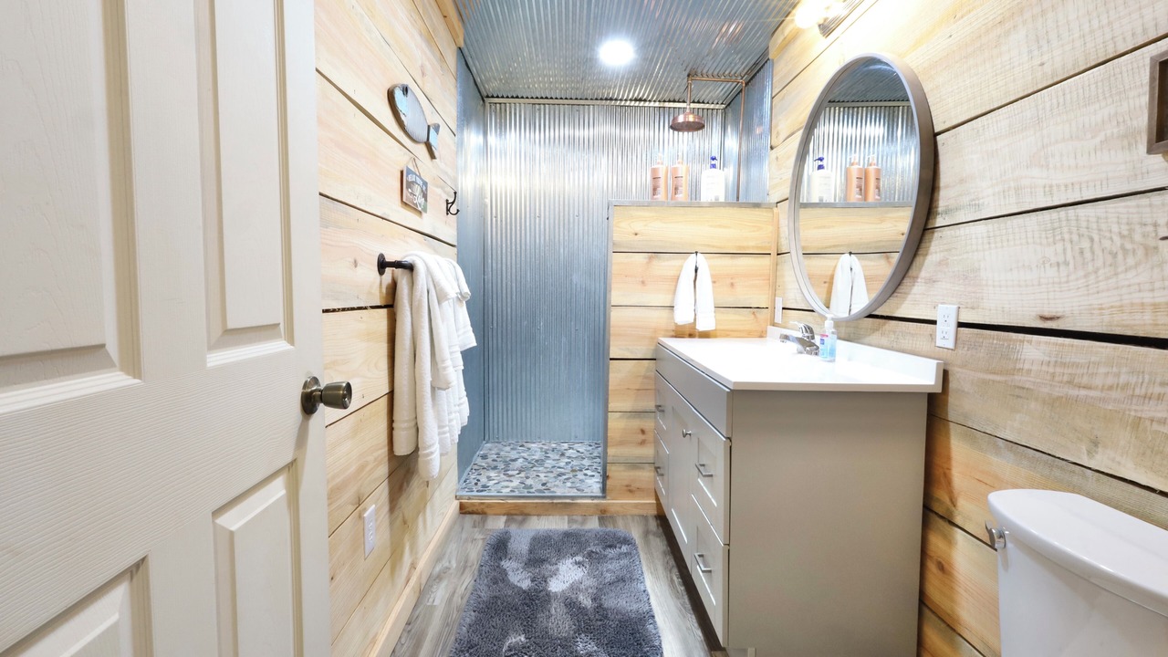 Photo of Bathroom in Amity