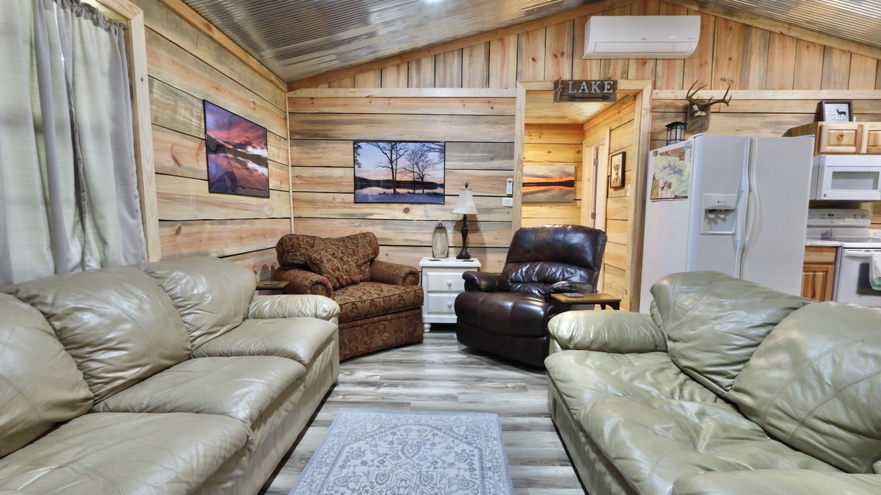 Photo of Livingroom in Amity