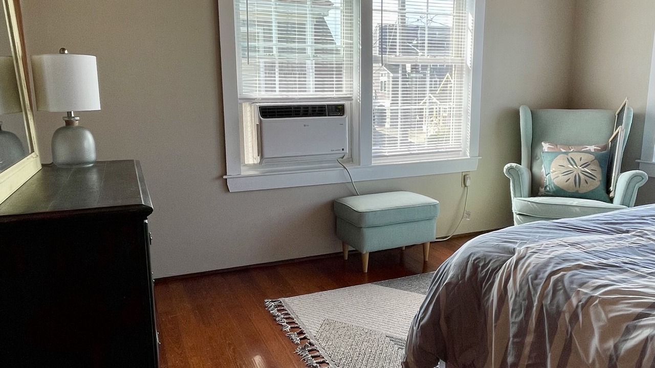 Photo of Bedroom in Scituate