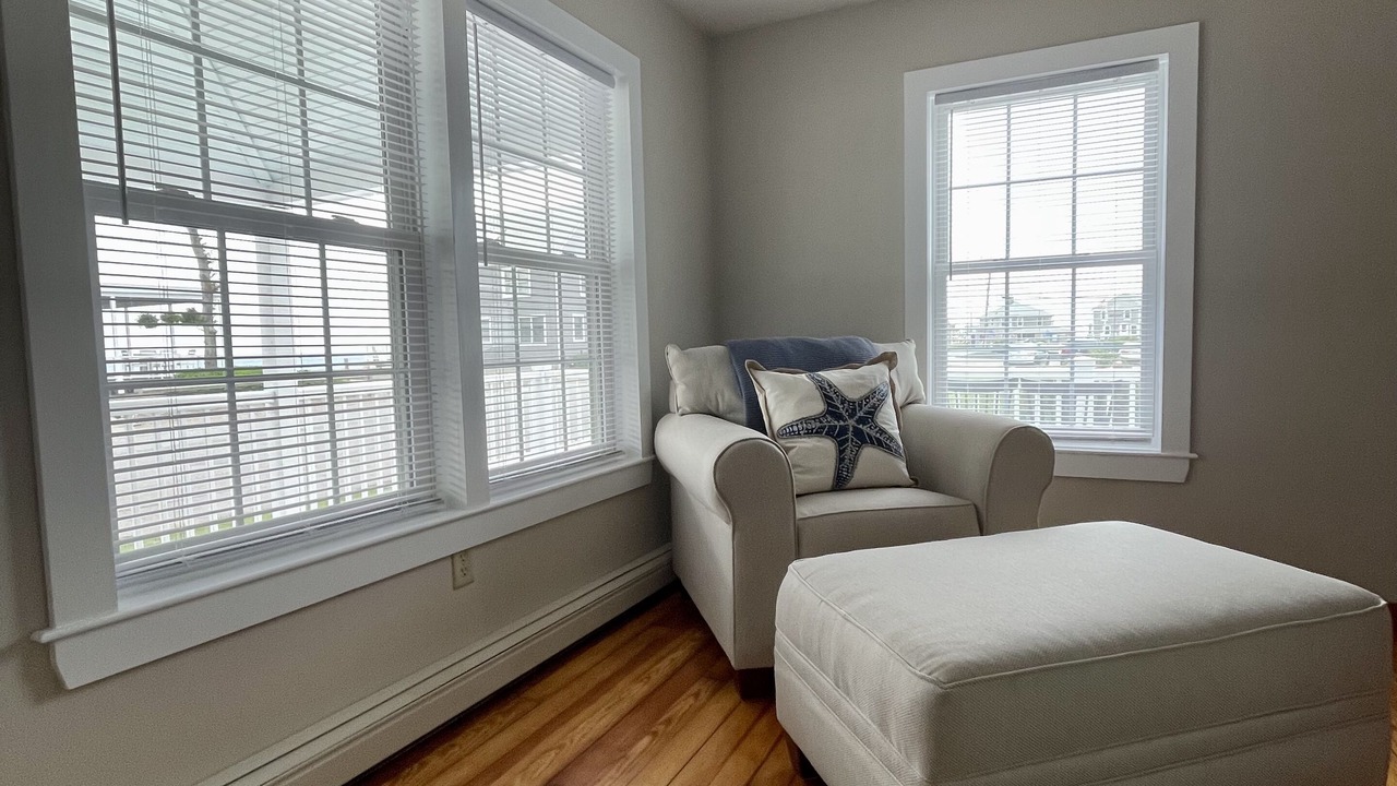 Photo of Livingroom in Scituate