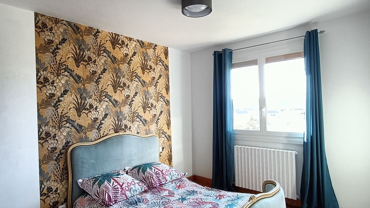 Photo of Bedroom in Digoin