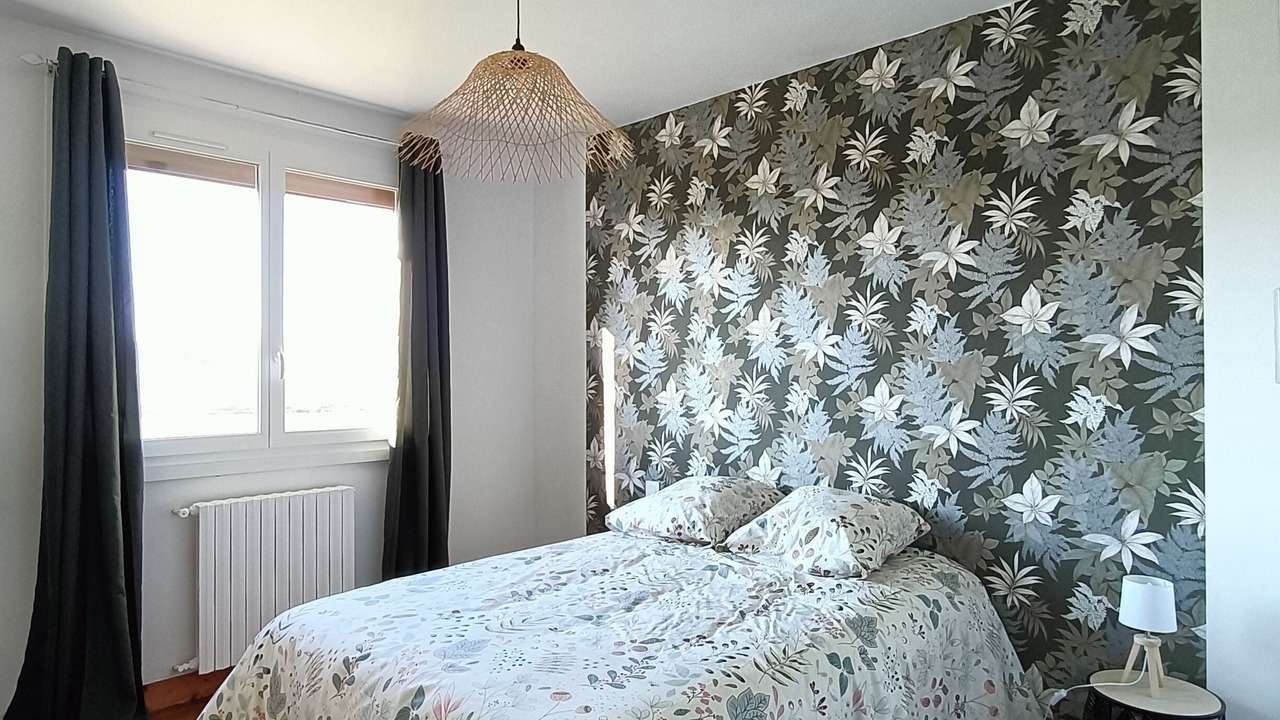 Photo of Bedroom in Digoin