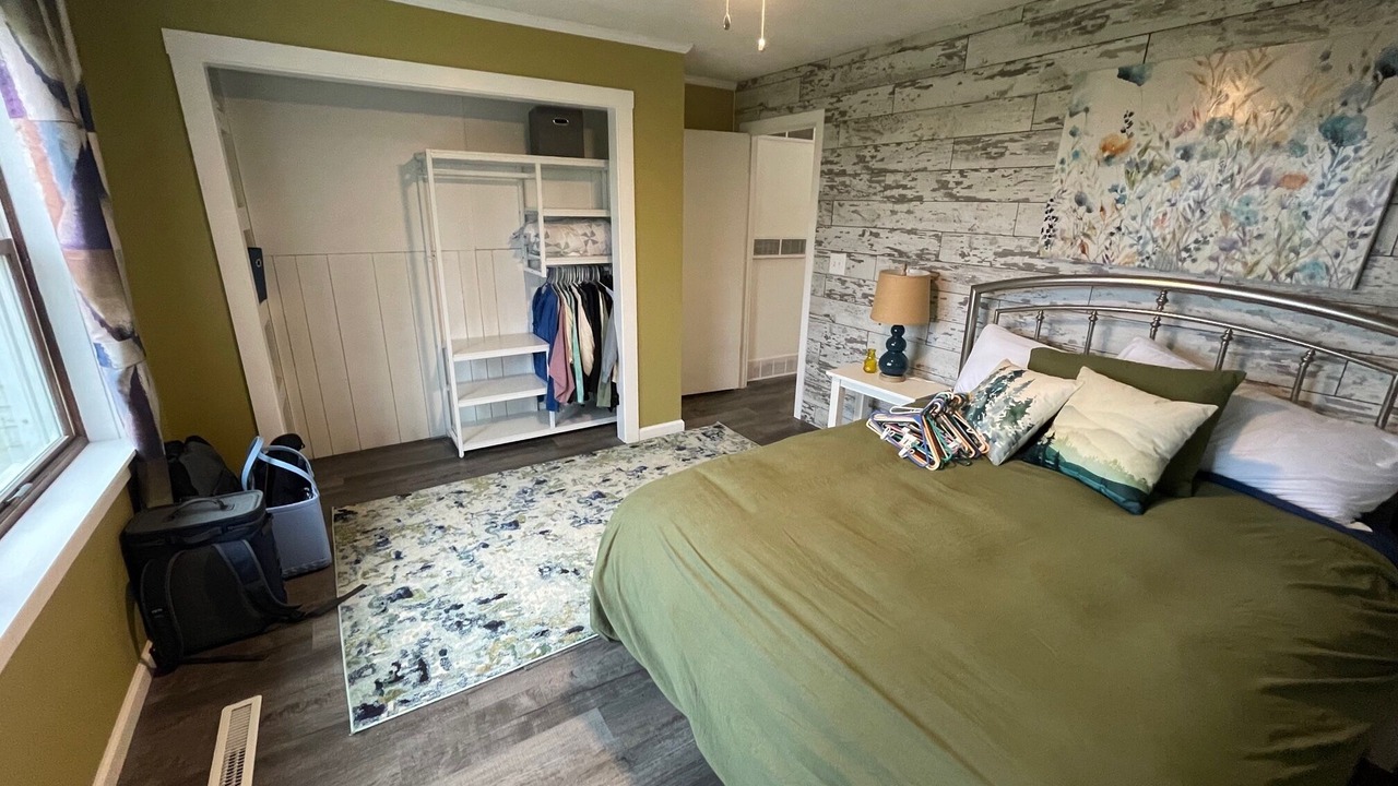 Photo of Bedroom in Goldman