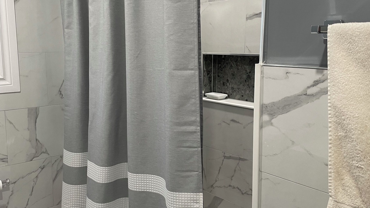 Photo of Bathroom in Wymbolwood Beach