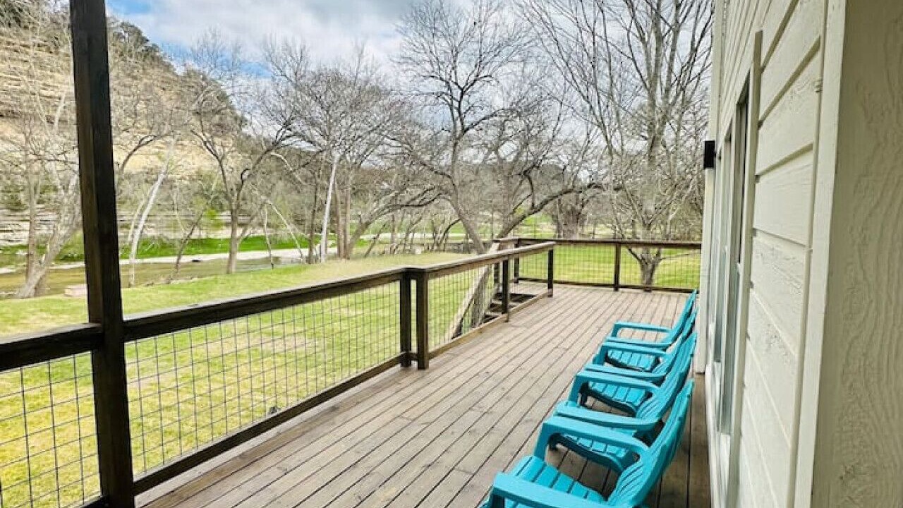 Photo of Patio Balcony in Canyon Lake