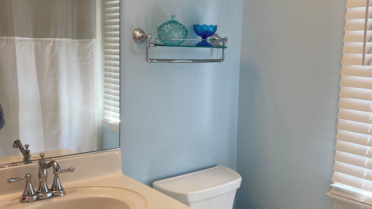 Photo of Bathroom in Martinez