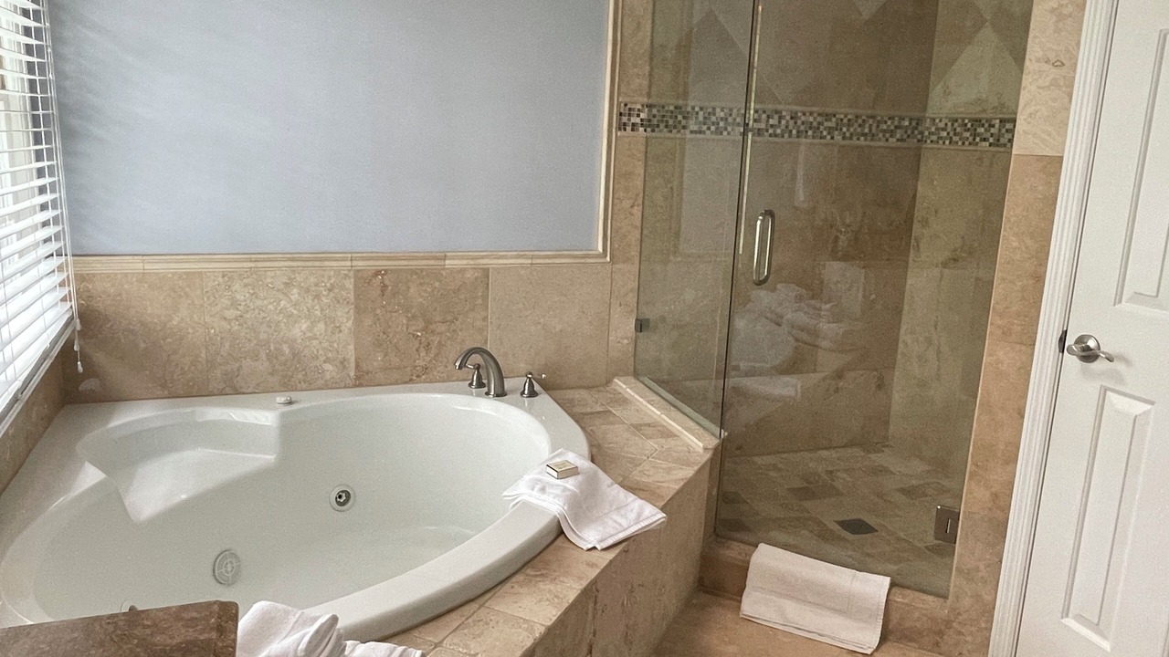 Photo of Bathroom in Martinez