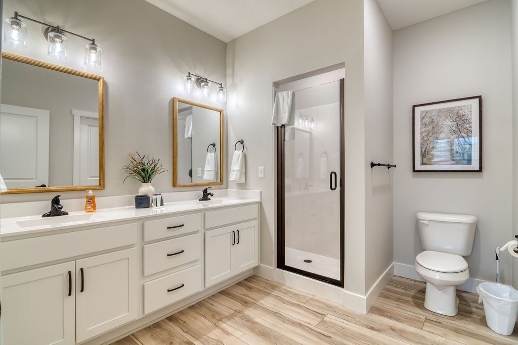 Photo of Bathroom in Branson