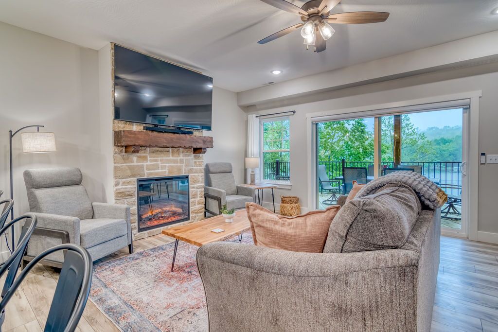 Photo of Bedroom in Branson