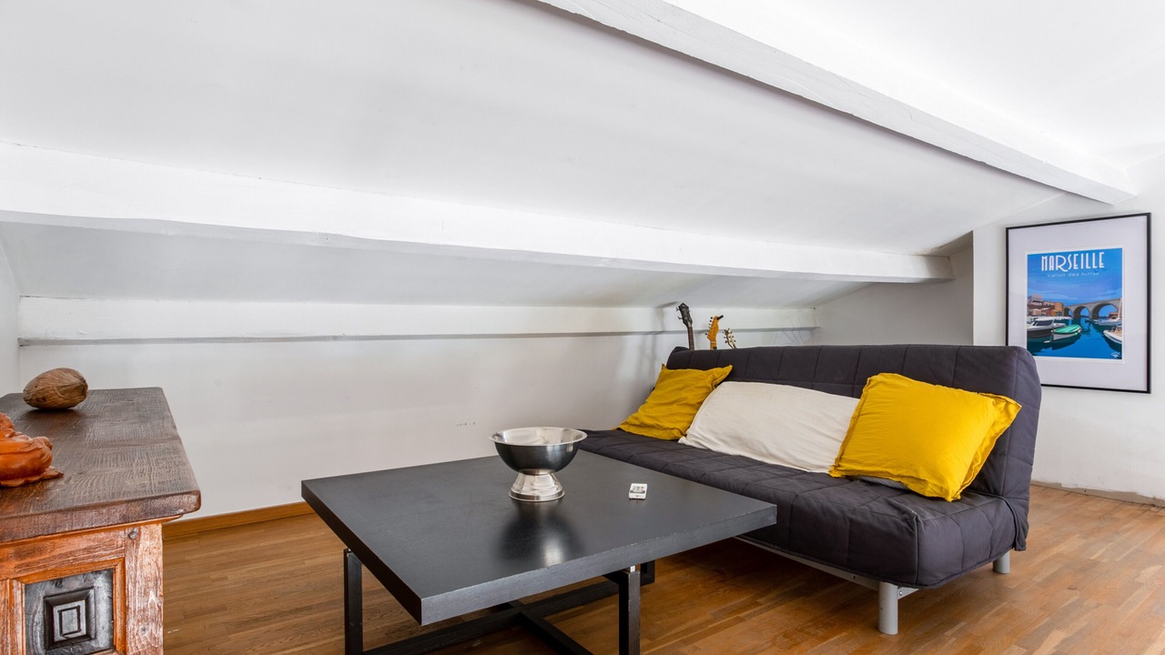 Photo of Livingroom in Aubagne