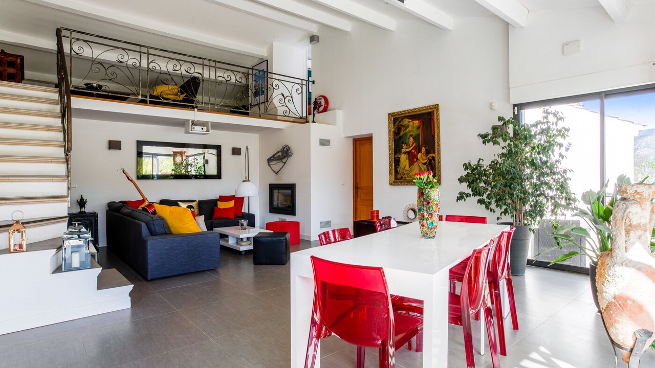 Photo of Livingroom in Aubagne