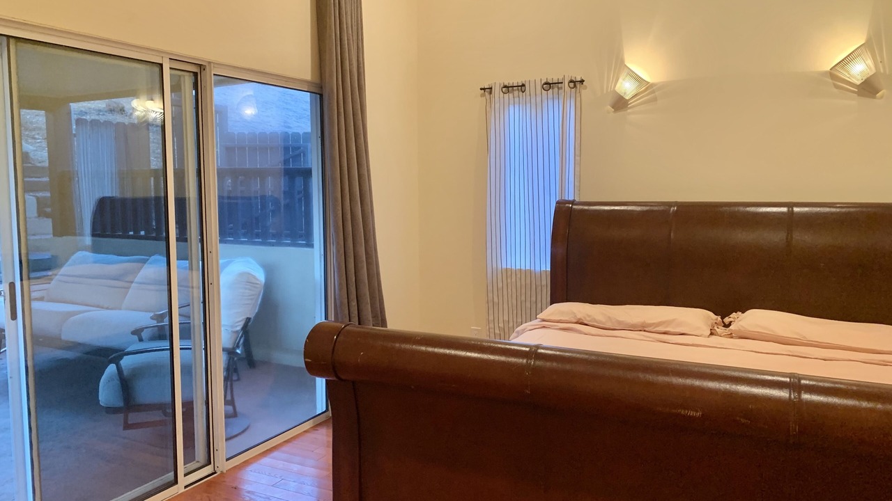 Photo of Bedroom in Malibu