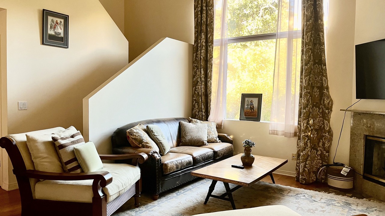 Photo of Livingroom in Malibu