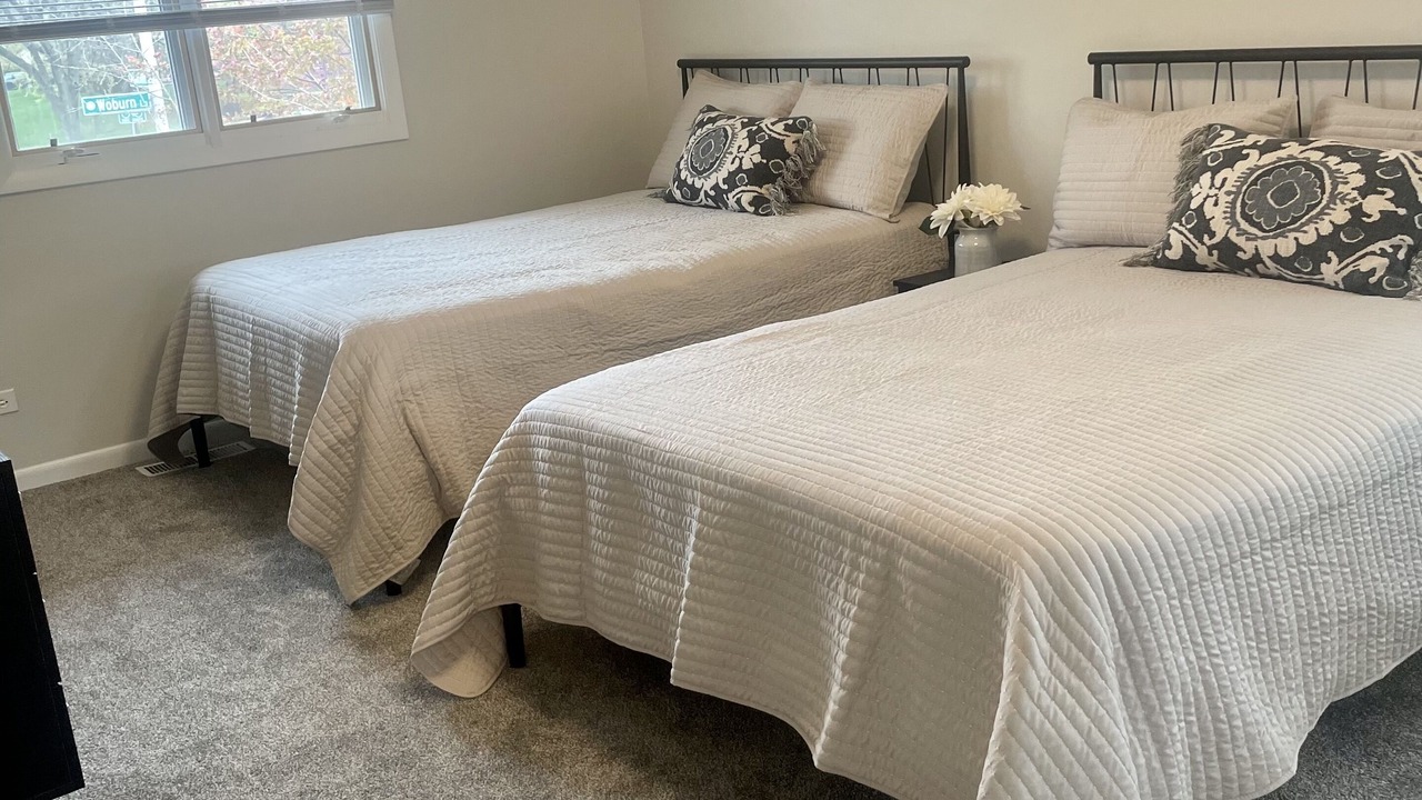 Photo of Bedroom in Schaumburg