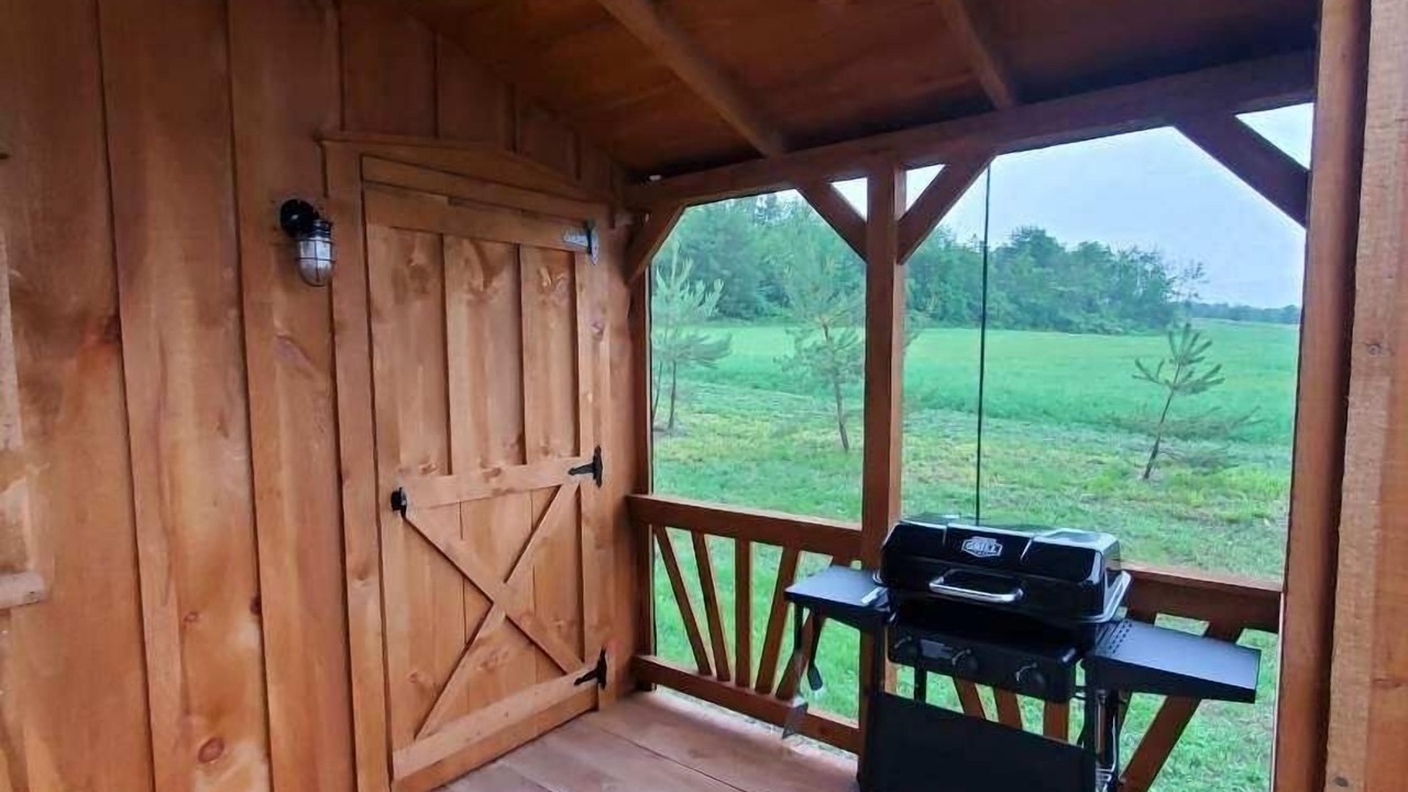 Photo of Patio Balcony in Rock Stream