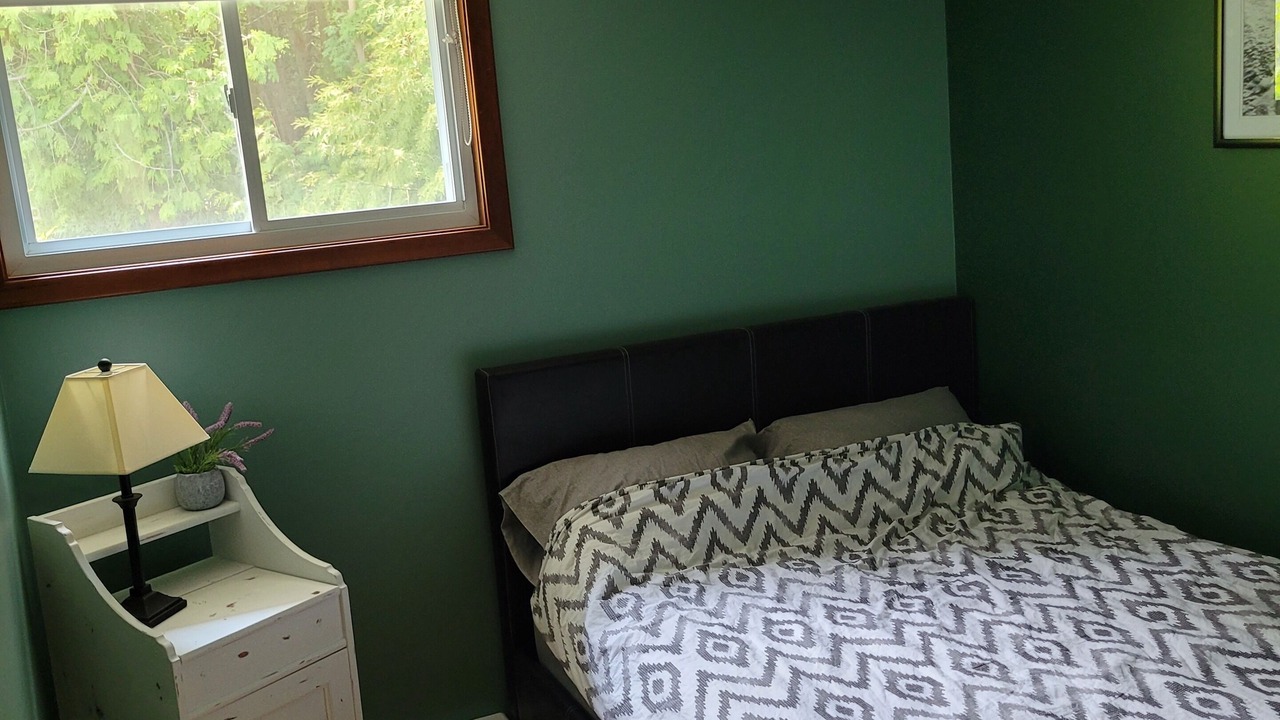 Photo of Bedroom in Point Clark