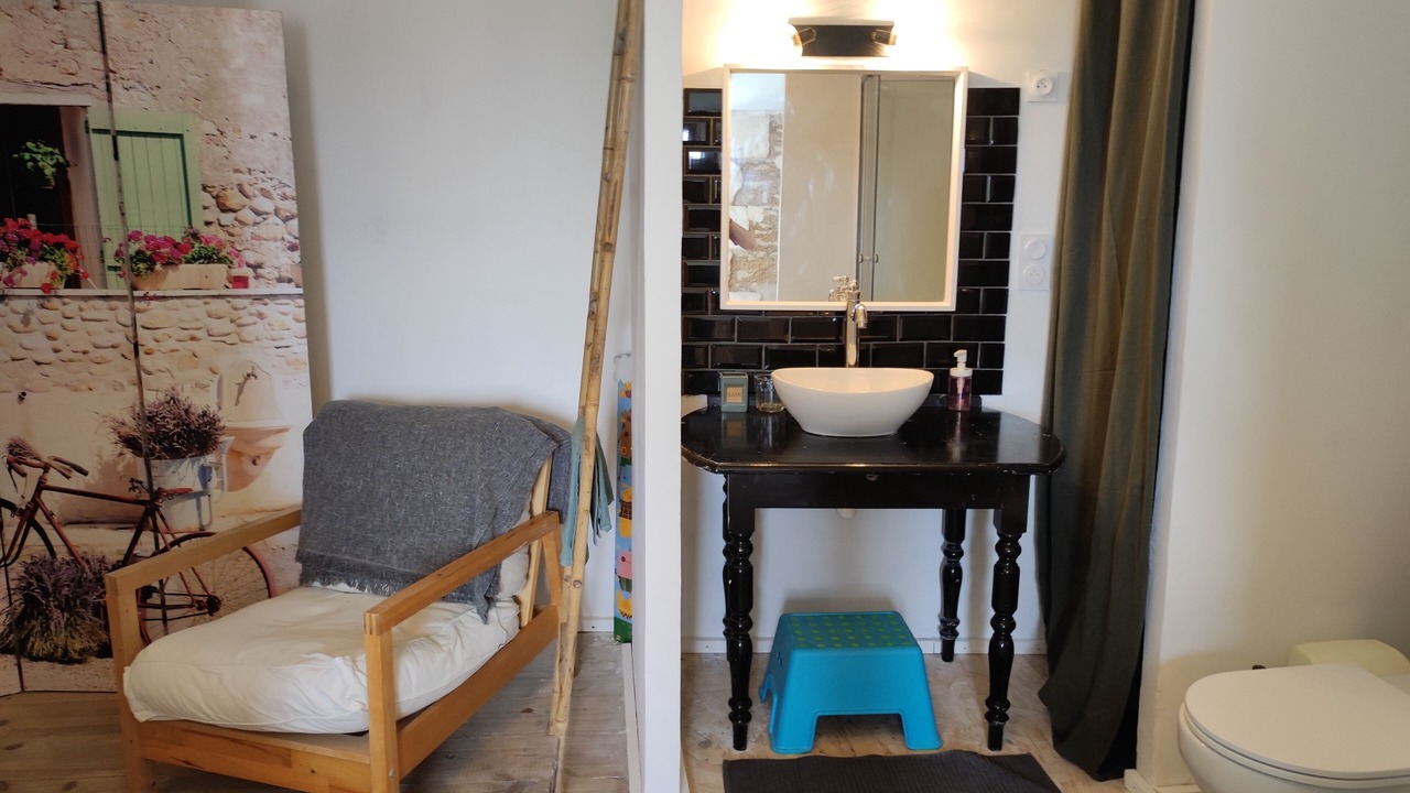 Photo of Bathroom in Vouille-les-Marais