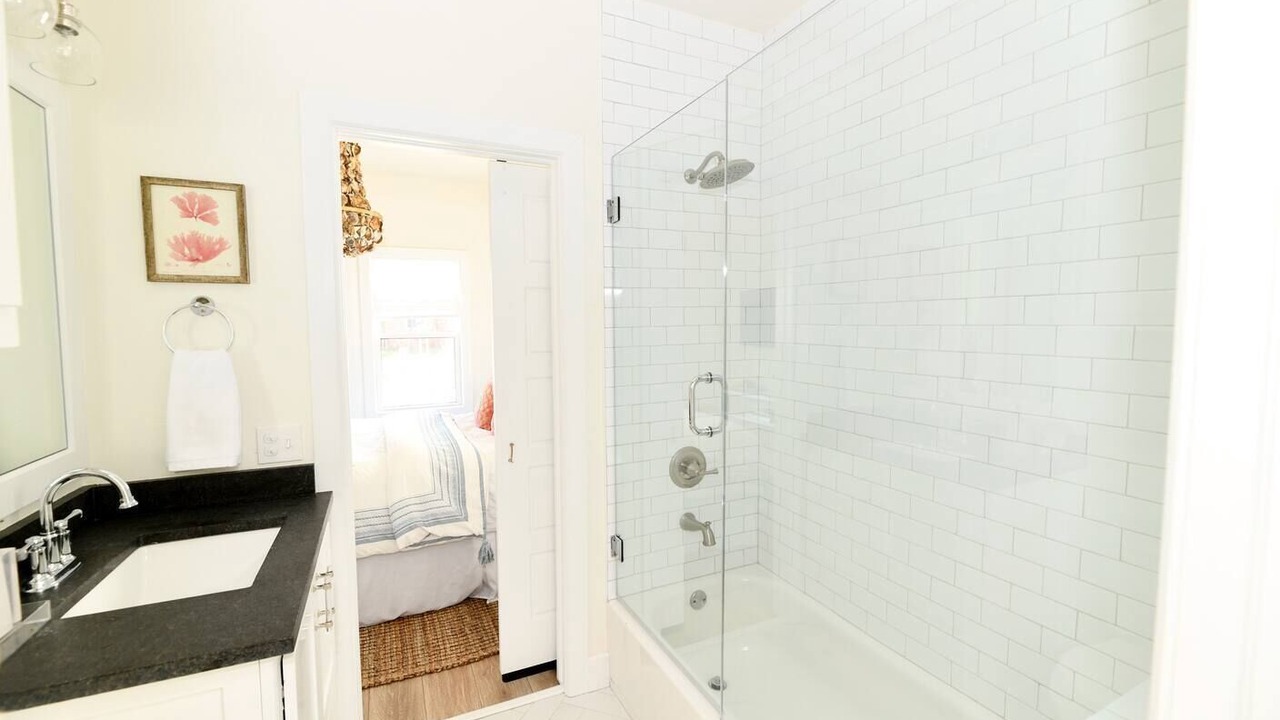 Photo of Bathroom in Central Oklahoma City