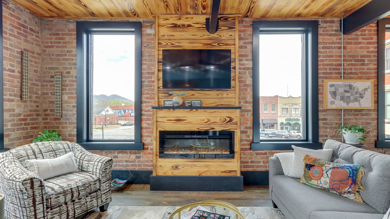 Photo of Livingroom in Murphy